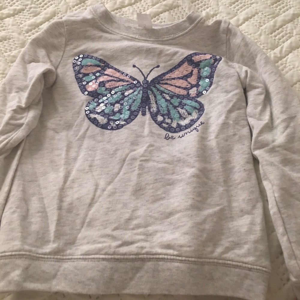 Kid’s long sleeved top, size 5
